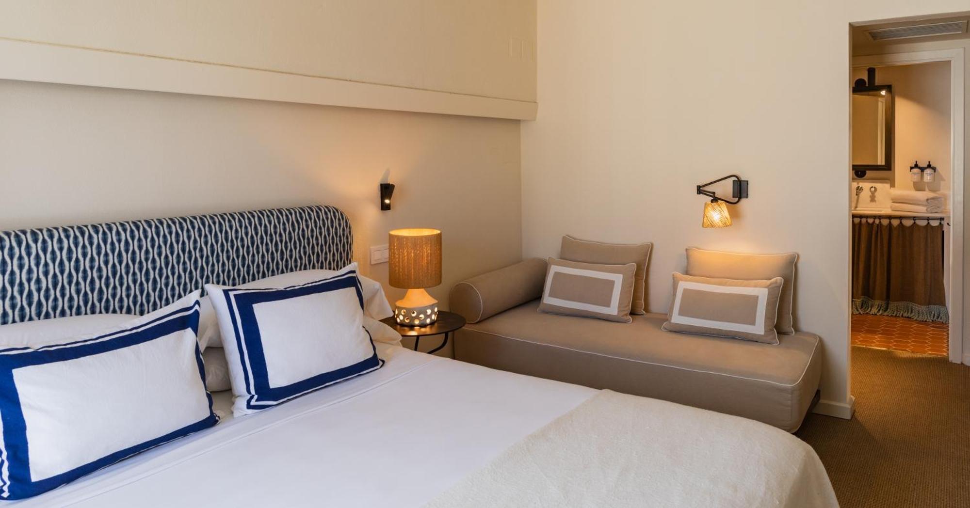 Hotel Isabella'S ยาฟรังก์ ภายนอก รูปภาพ